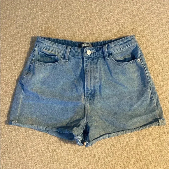 Missguided Cutoff Denim High Rise Shorts W8 Washed Blue - Picture 1 of 7